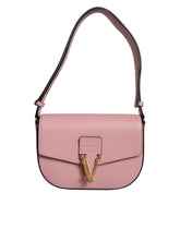 Bolso bandolera Versace de piel de becerro granulada rosa con logotipo