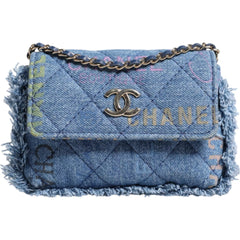 Bolso de hombro con flecos y micrologotipo estampado con solapa Mood Denim de Chanel