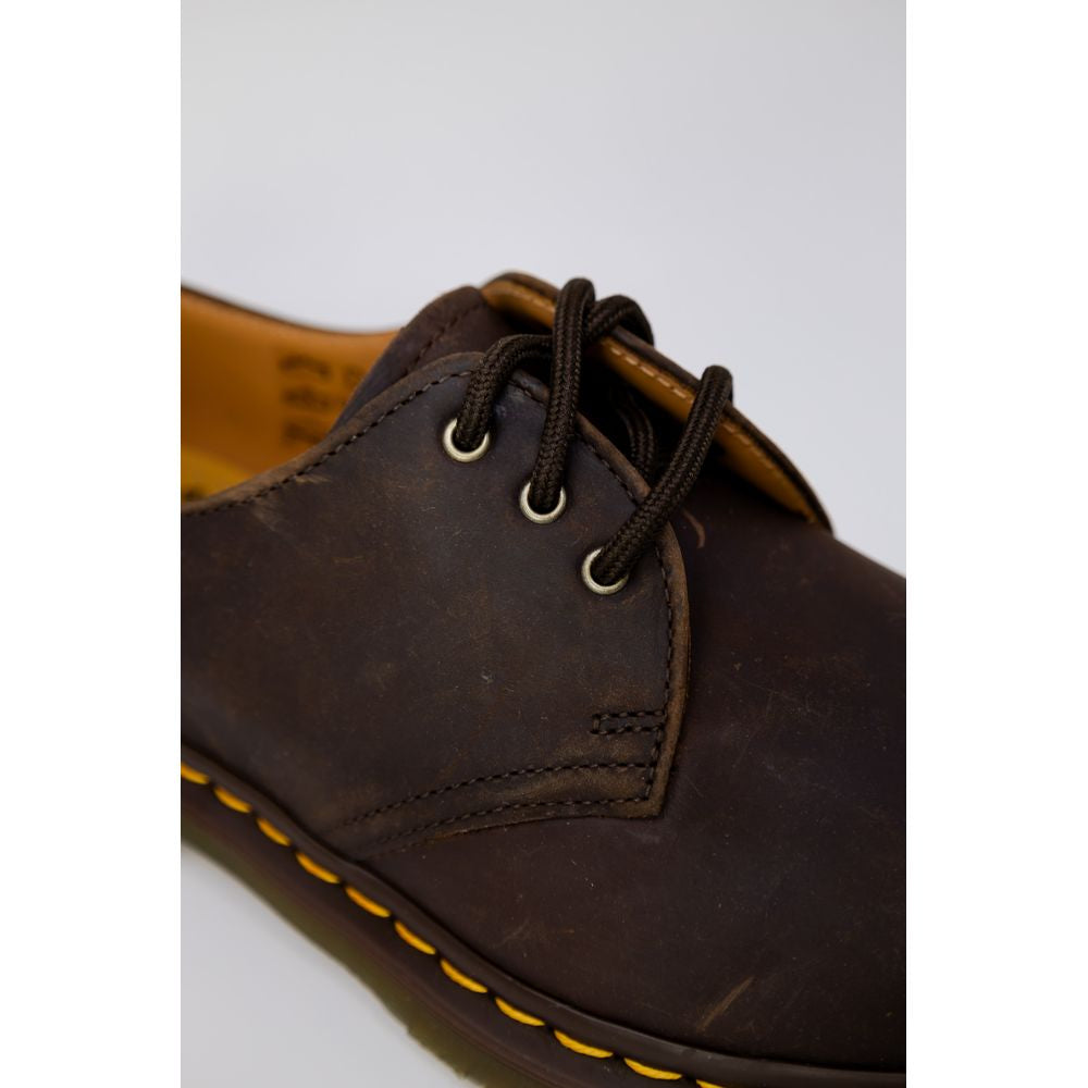 Dr. Martens Casual de cuero marrón