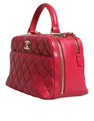 Bolso de piel de cordero con cadena CC y sello rosa de Chanel