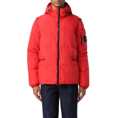 Chaqueta de nailon roja de Stone Island