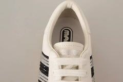 Zapatillas Marc Jacobs de piel blanca con cristales