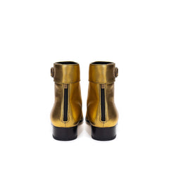 Bota de piel dorada de Saint Laurent