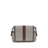 Bolso de hombro con accesorio infantil de Gucci