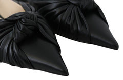 Elegantes zapatos planos de cuero con punta puntiaguda de Jimmy Choo
