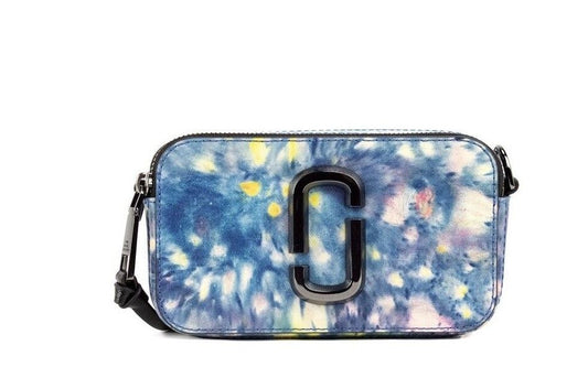 Bolso de hombro de piel con estampado azul acuarela de Marc Jacobs The Snapshot