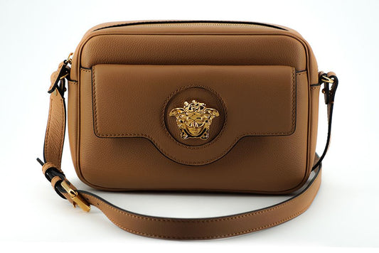 Elegante bolso de hombro Versace de cuero marrón con funda para cámara