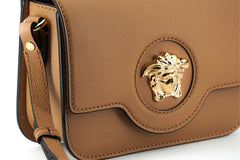 Elegante bolso de hombro Versace de piel de becerro en marrón