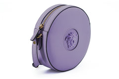 Elegante bolso de hombro redondo morado de Versace