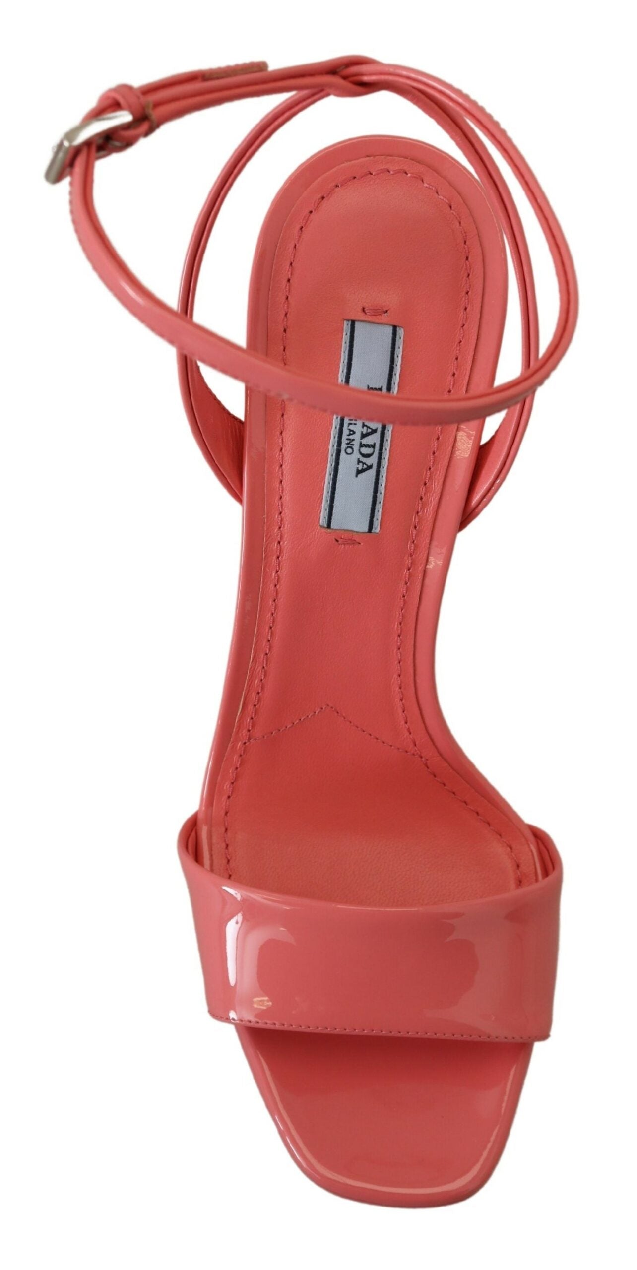 Sandalias de plataforma Prada Chic de charol rosa