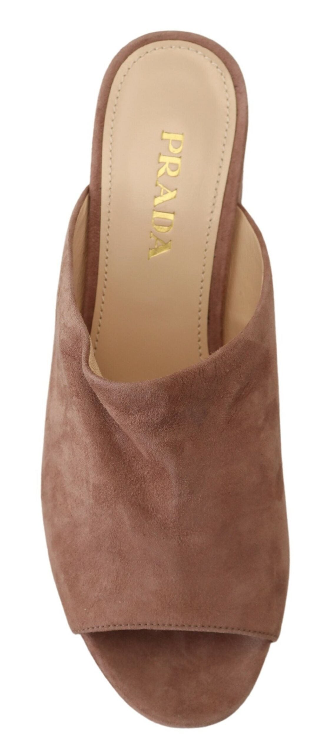 Elegantes tacones de ante rosa oscuro de Prada
