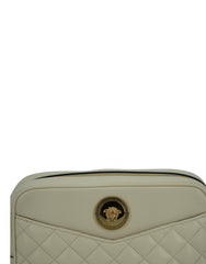 Elegante bolso de hombro para cámara de cuero blanco de Versace