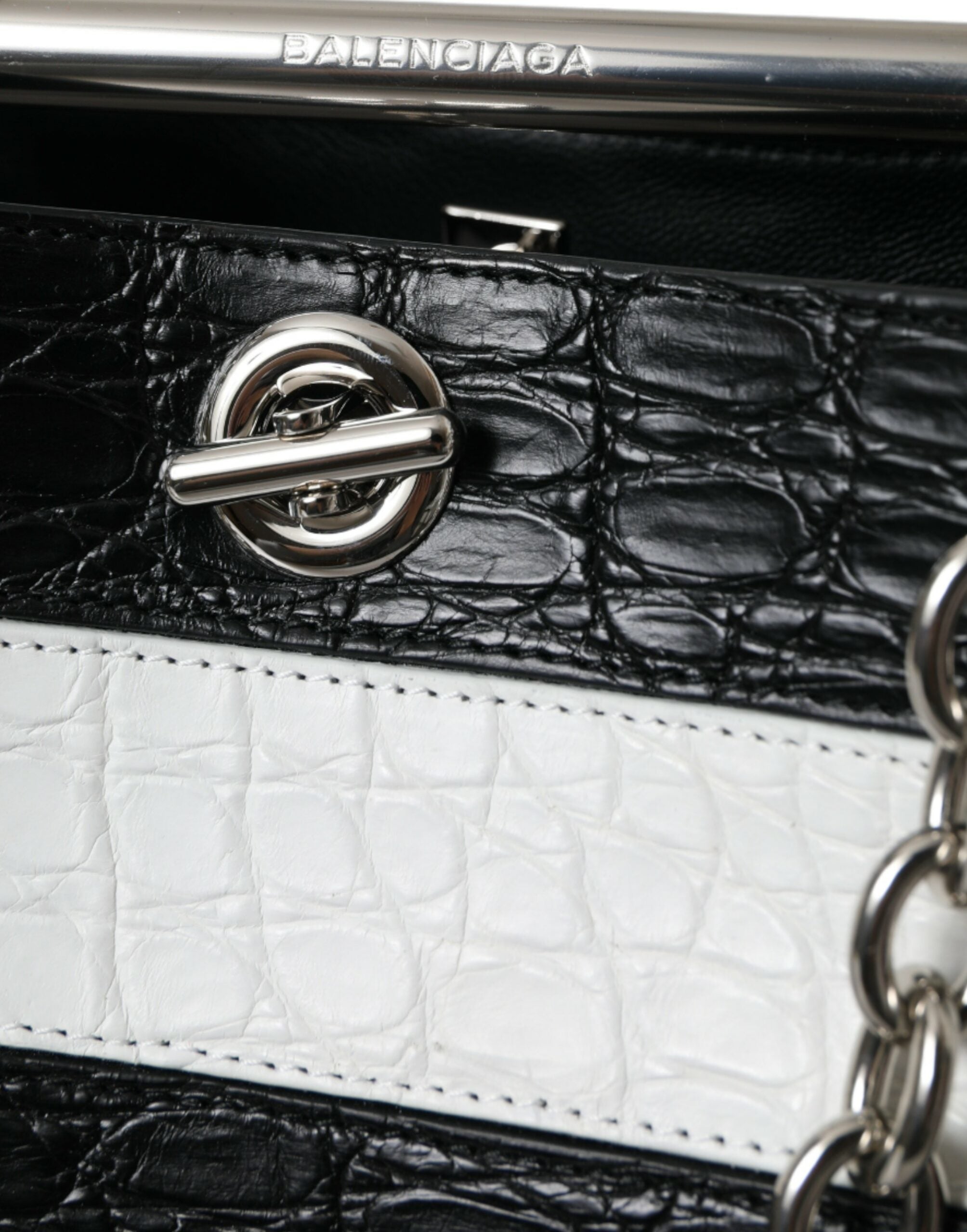 Bolso maxi estilo cubo Balenciaga Chic de piel de cocodrilo