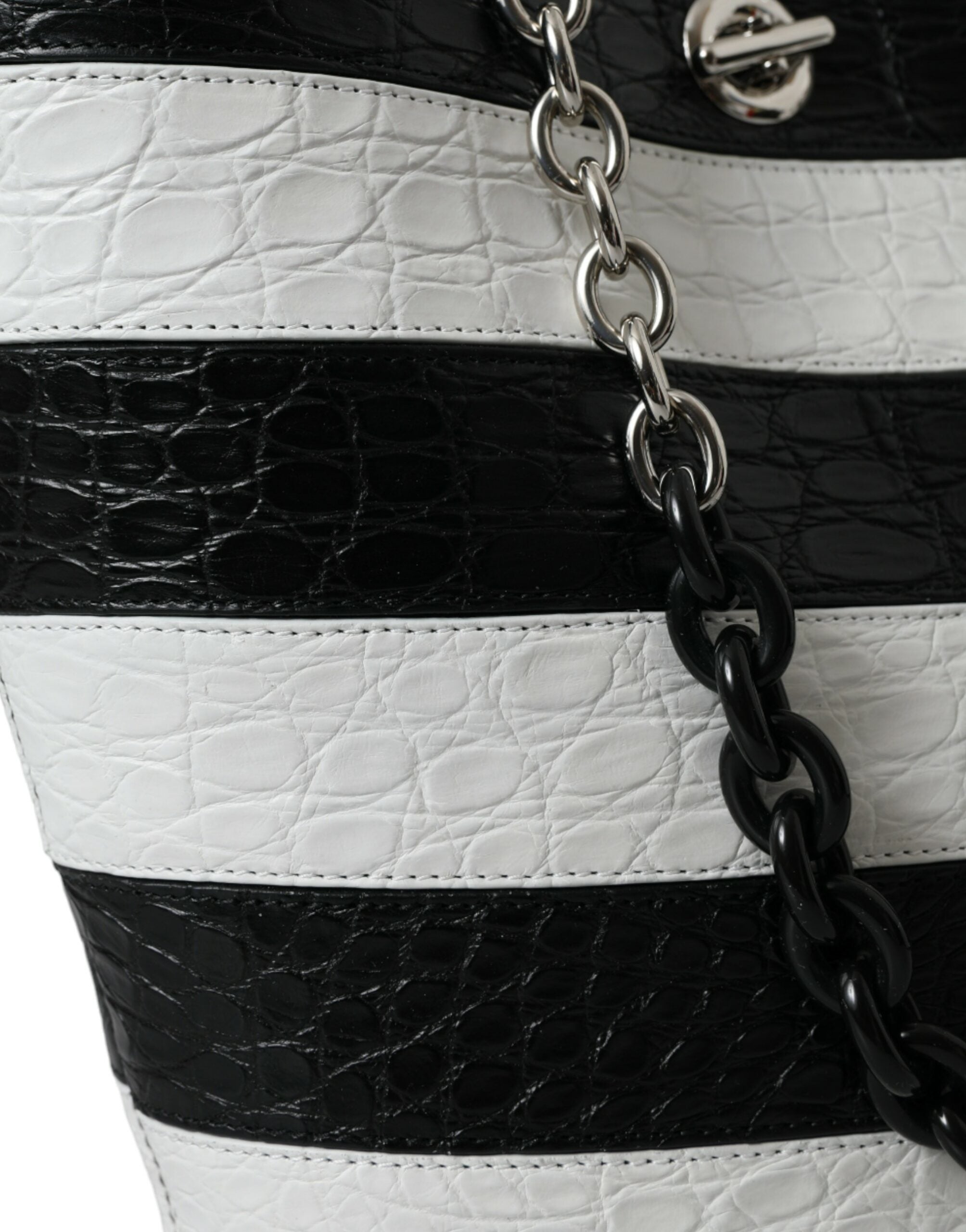 Bolso maxi estilo cubo Balenciaga Chic de piel de cocodrilo