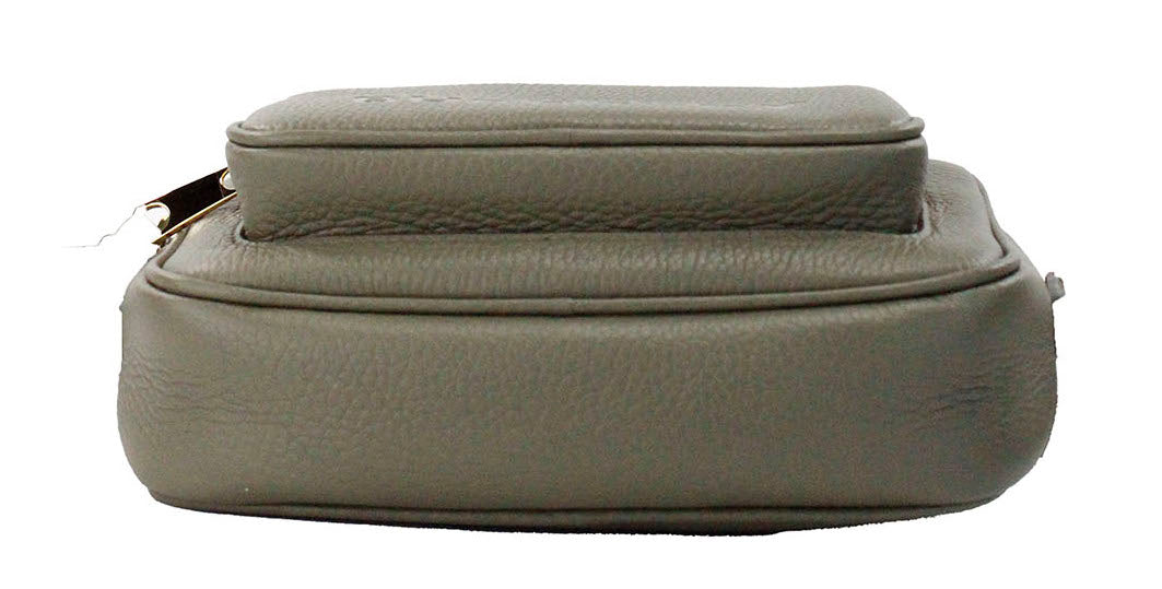 Bolso bandolera pequeño para cámara de piel granulada verde helecho oscuro de la marca Burberry