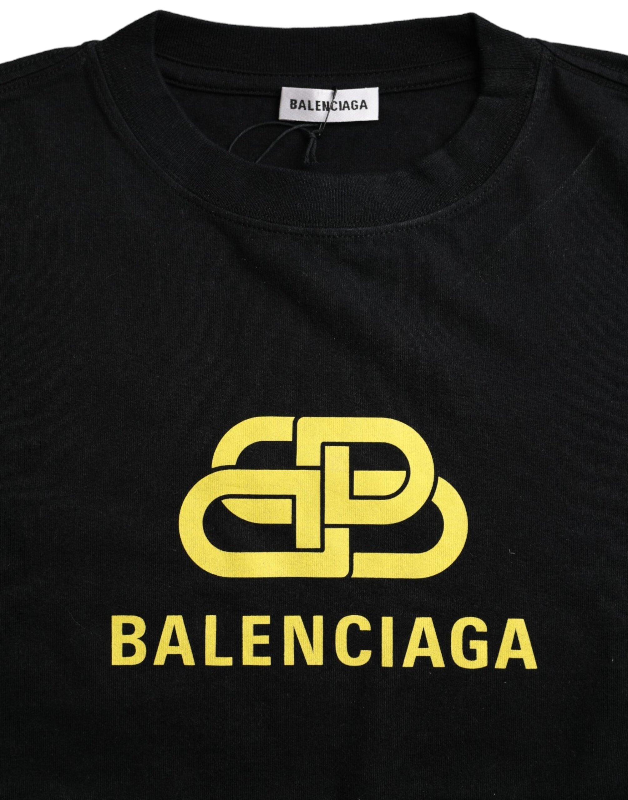 Camiseta de algodón negra de Balenciaga con cuello redondo y manga corta y estampado del logotipo