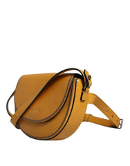 Bolso bandolera Brunello Cucinelli de piel marrón claro con logotipo y correa para la cintura