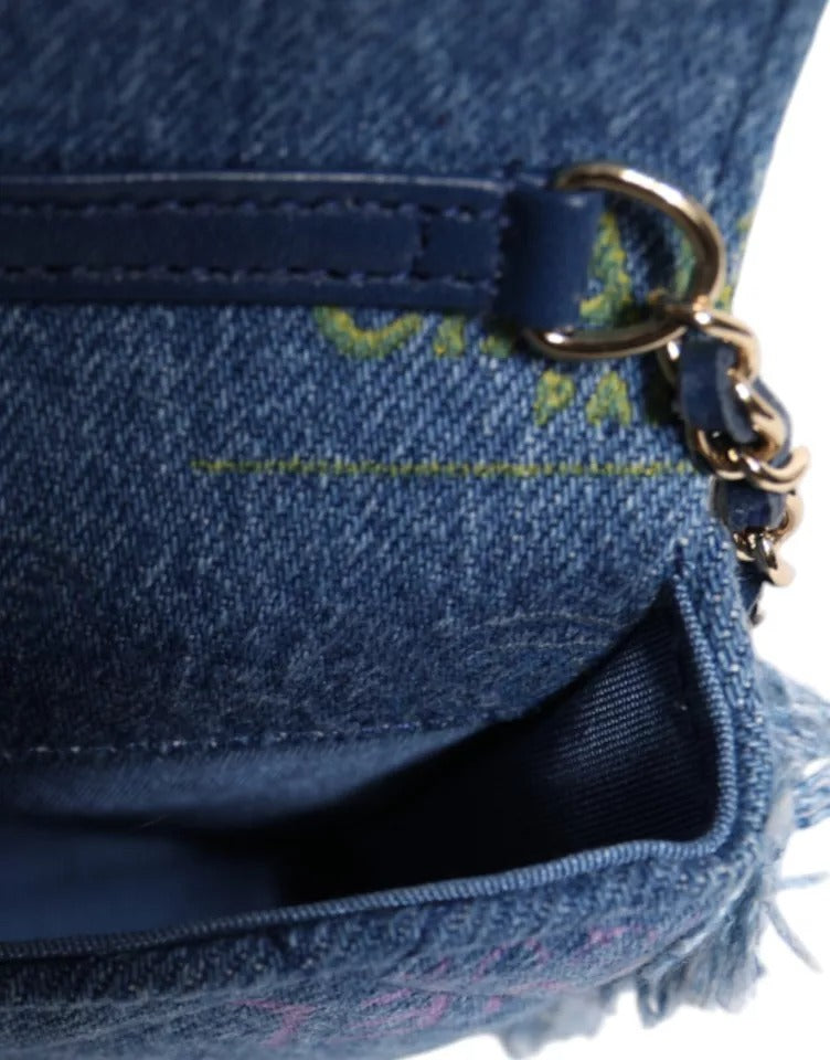 Bolso de hombro con flecos y micrologotipo estampado con solapa Mood Denim de Chanel