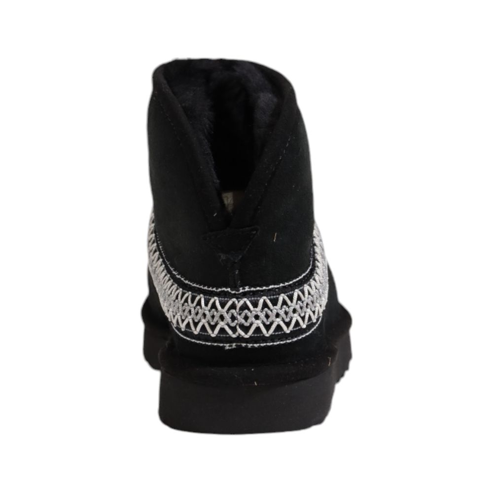 Bota de ante negra UGG