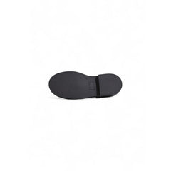 Zapatos planos de cuero negro de Tommy Hilfiger
