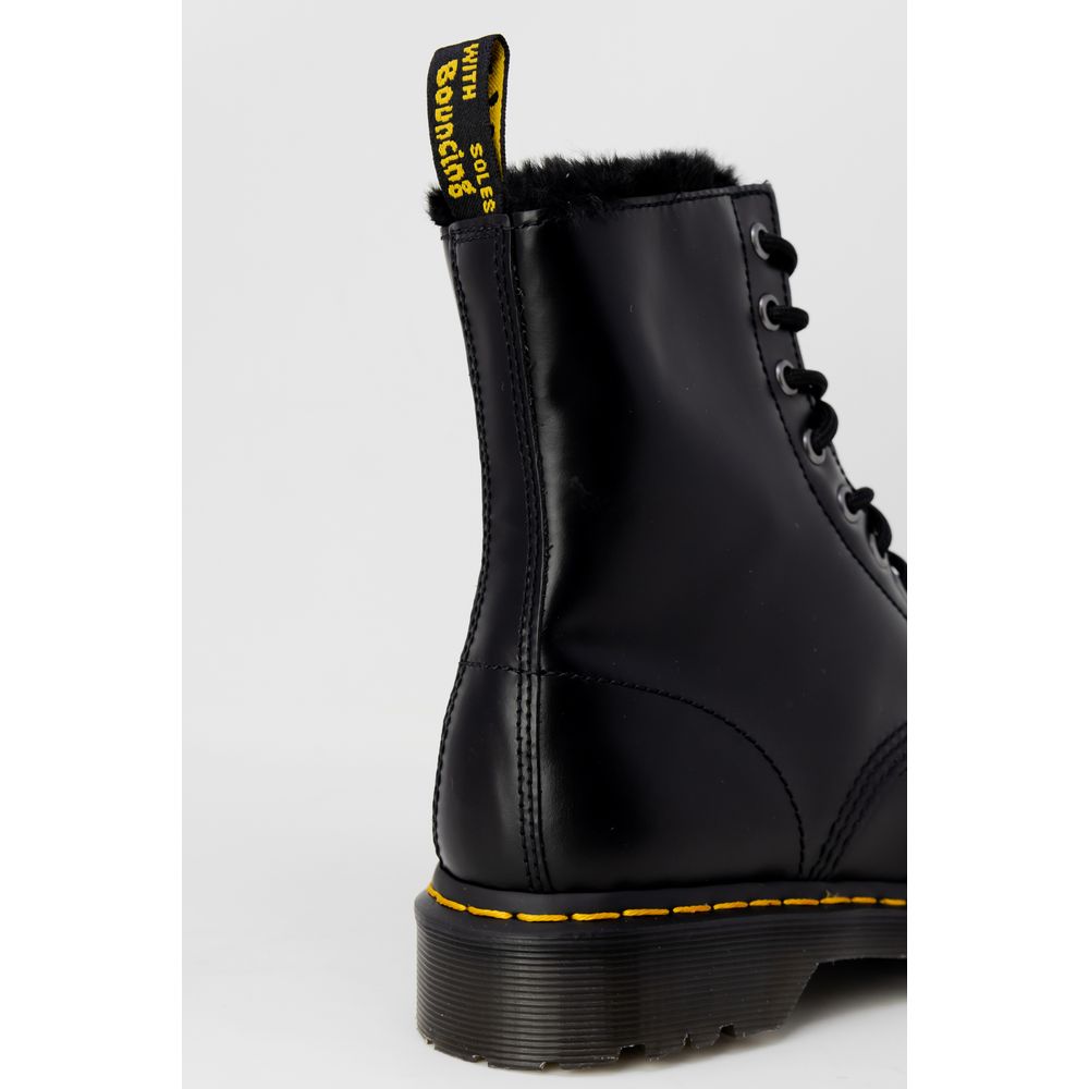 Bota de cuero negra Dr. Martens