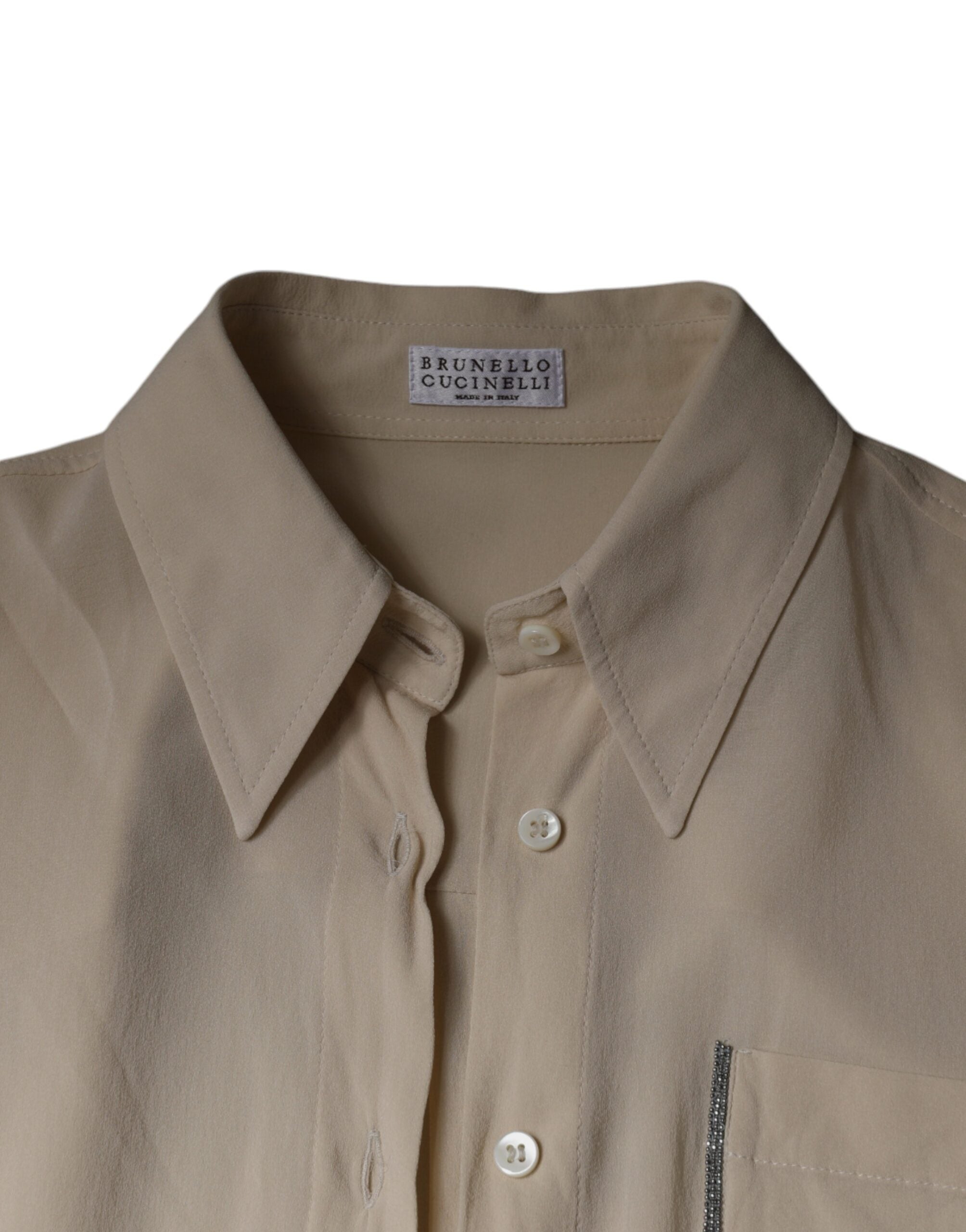 Blusa con cuello y botones en mezcla de seda beige de Brunello Cucinelli