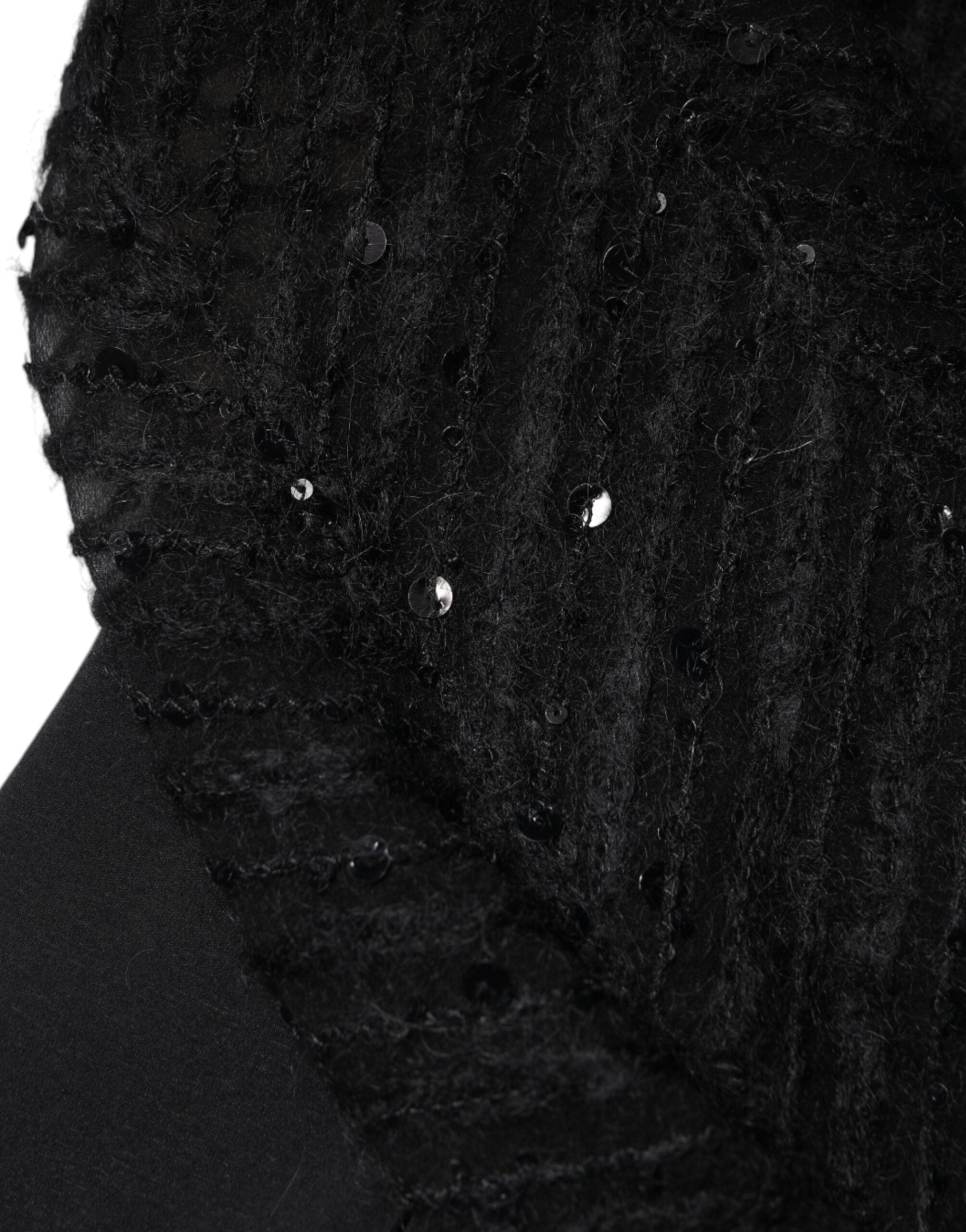 Blusa de manga larga en mezcla de seda negra de Brunello Cucinelli