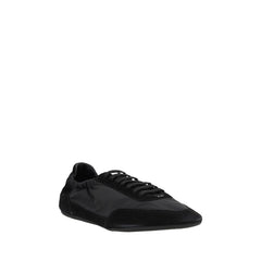 Zapatillas deportivas con el logotipo de Prada