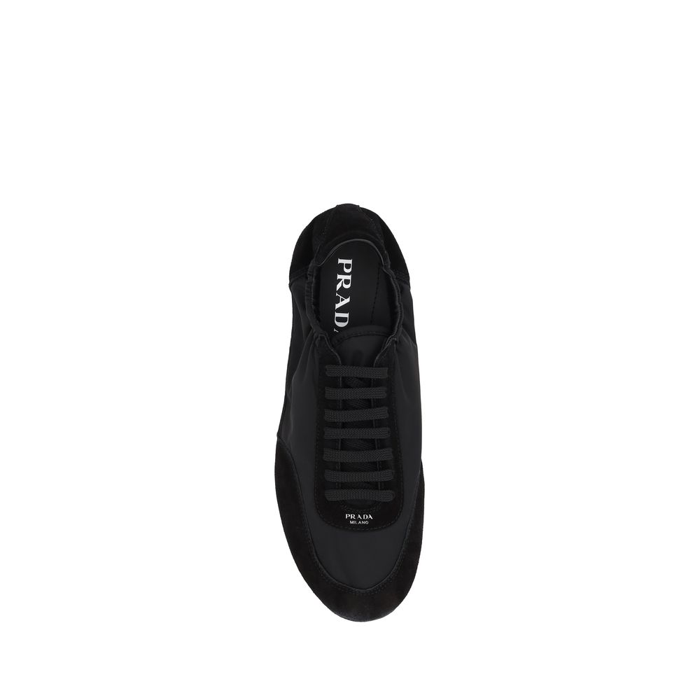 Zapatillas deportivas con el logotipo de Prada
