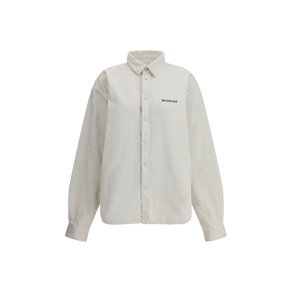 Chaqueta vaquera estilo camisa de Balenciaga