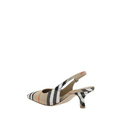 Zapatos de tacón Burberry con tira trasera
