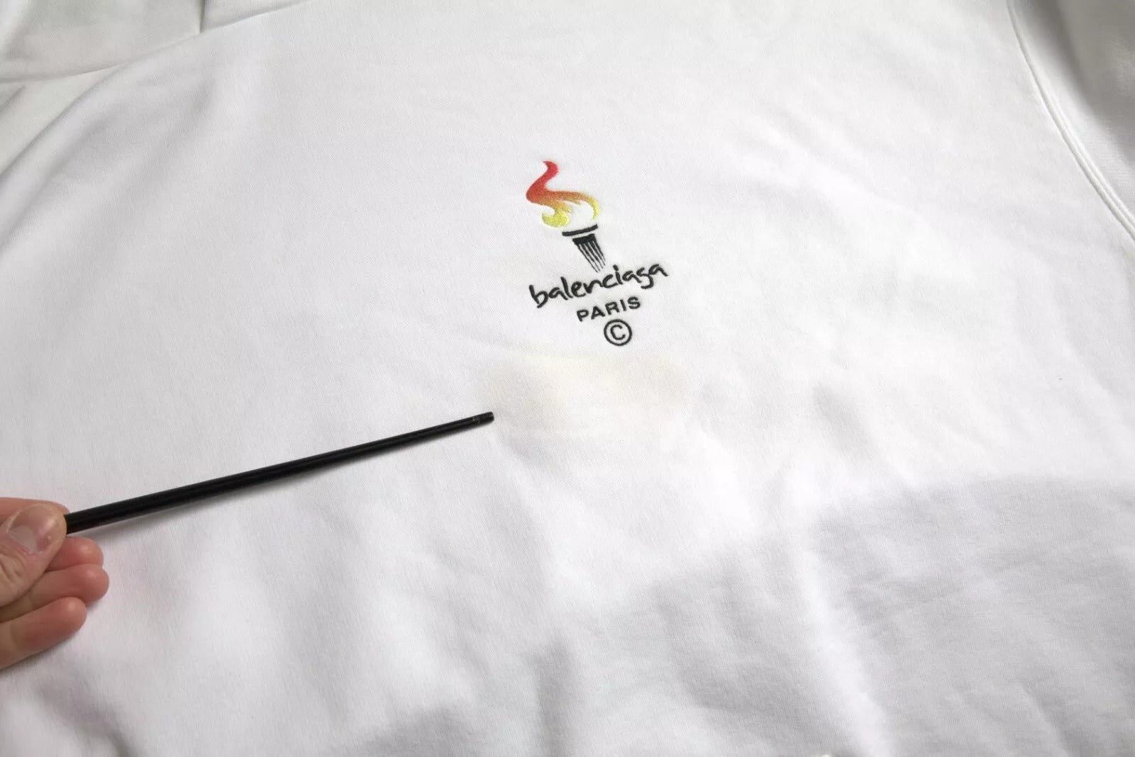 Suéter extragrande con capucha y logotipo de algodón blanco de Balenciaga