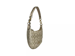 COACH Payton Signature Bolso de hombro de piel de PVC color champán dorado