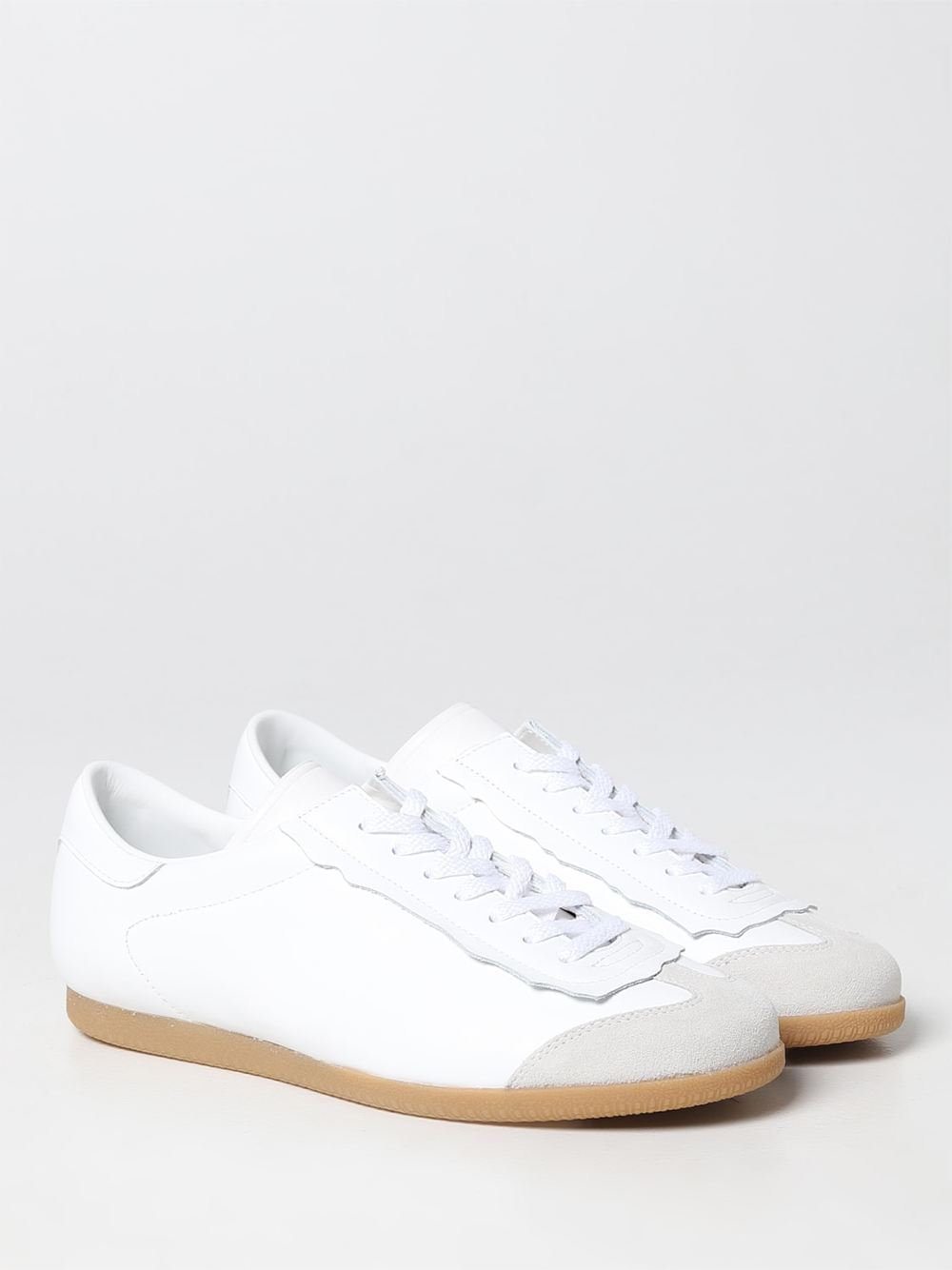 Zapatillas bajas de piel y ante con diseño de plumas de Maison Margiela