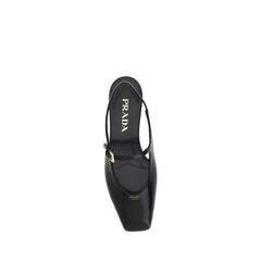Zapatos de tacón Prada con tira trasera