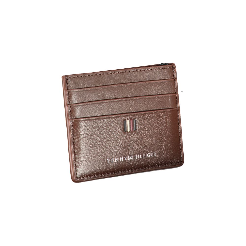 Tarjetero de piel elegante de Tommy Hilfiger con detalles en contraste