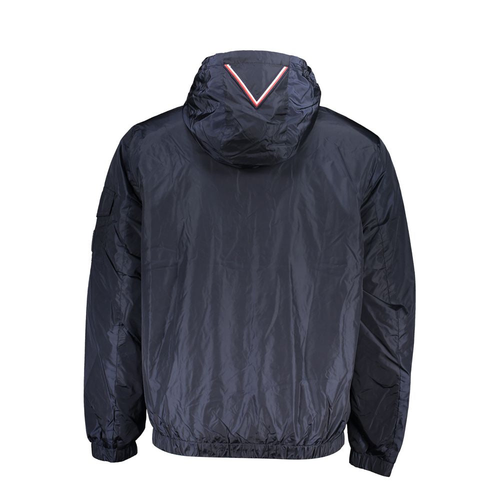 Chaqueta deportiva con capucha azul chic de Tommy Hilfiger con detalles en contraste