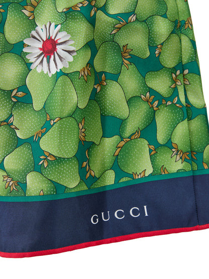 Pantalones cortos de seda con estampado de flores verdes de Gucci
