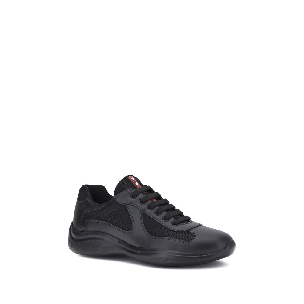 Las zapatillas Prada de América