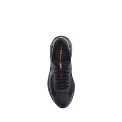 Las zapatillas Prada de América