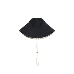 Sombrero de pescador de gabardina con ala a cuadros de Burberry