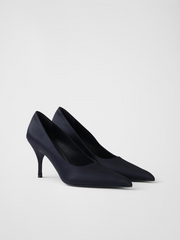 Zapatos de tacón de satén azul Prada