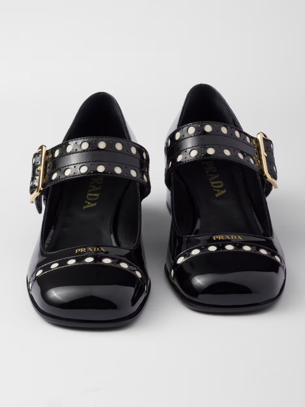 Zapatos Mary Jane de charol negro de Prada