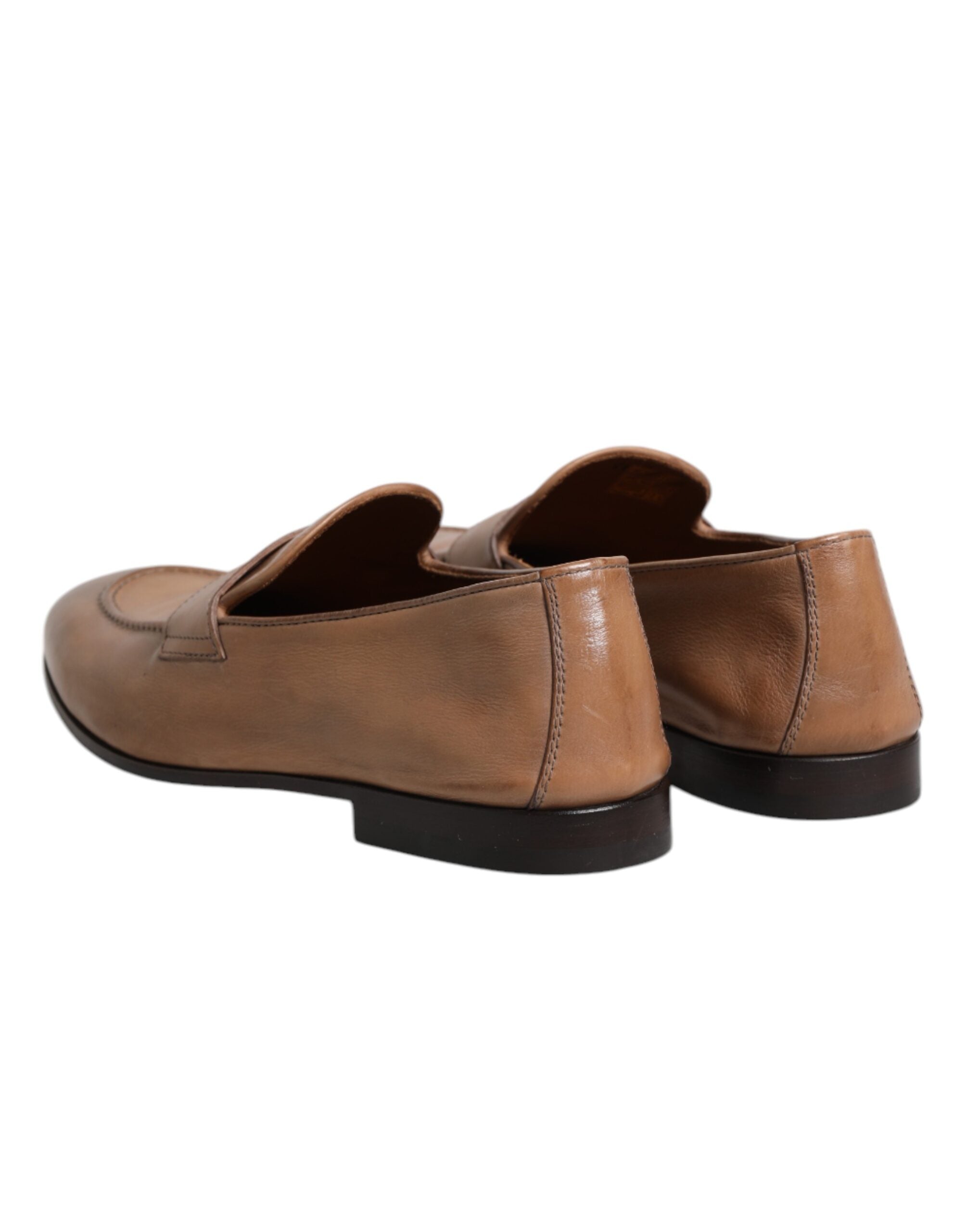 Zapatos de vestir formales tipo mocasín de cuero marrón Brunello Cucinelli
