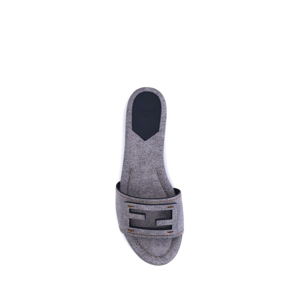 Sandalias baguette de Fendi