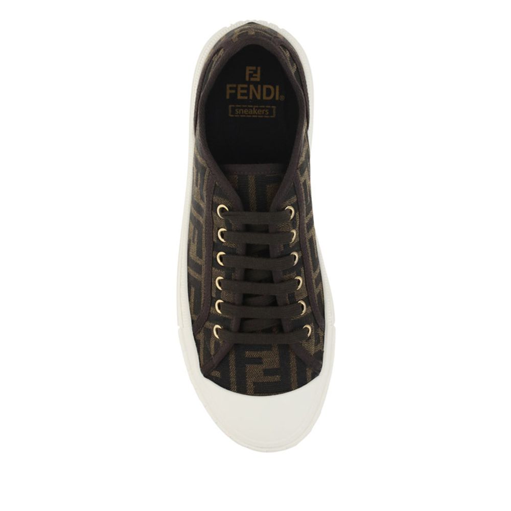 Zapatillas monocromáticas Fendi