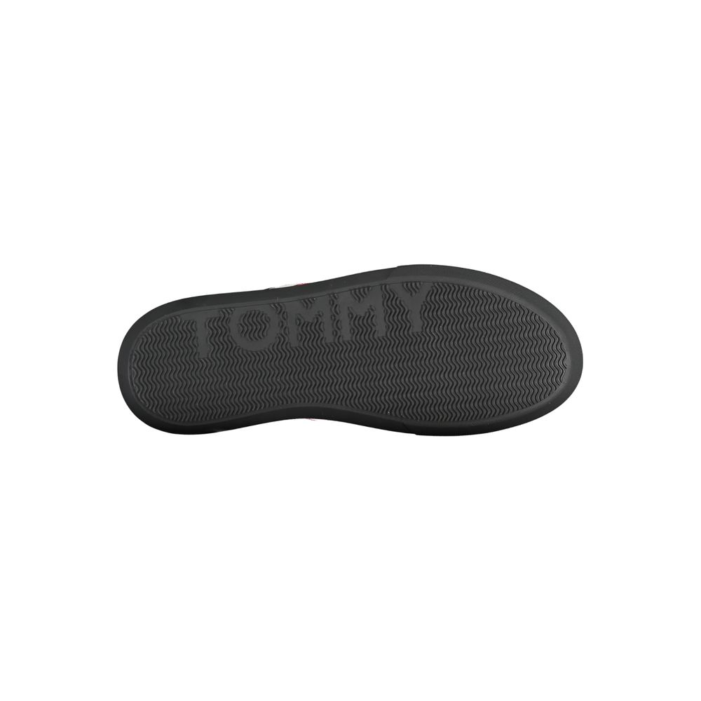 Zapatillas Tommy Hilfiger Chic negras con icónicos detalles en contraste