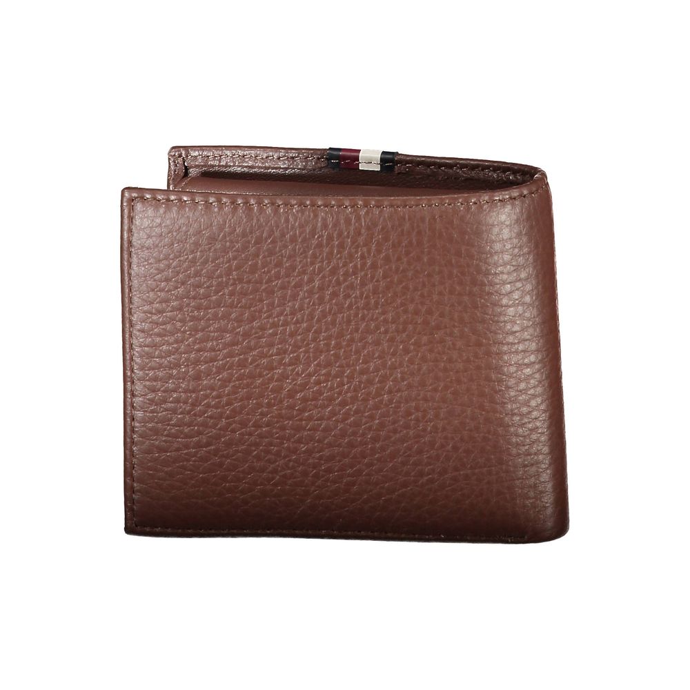 Cartera de cuero marrón de Tommy Hilfiger