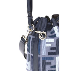 Bolso mini tipo cubo Mon Tresor de Fendi