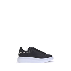 Zapatillas de piel con tachuelas de Alexander McQueen